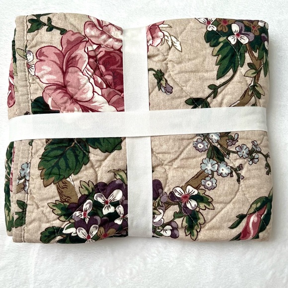 Pottery Barn Adelise Euro Pillow Sham Reversible Pillowcase New With Tag - Picture 9 of 10